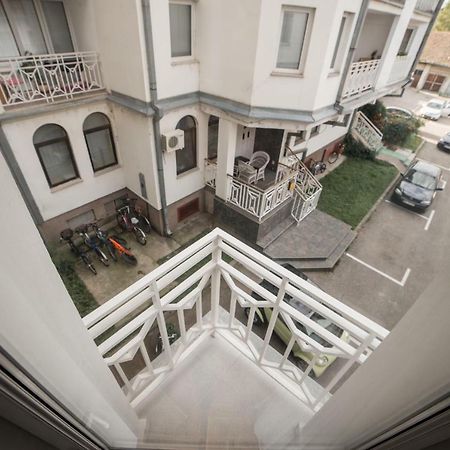 Royal Apartment Backa Palanka Exterior photo